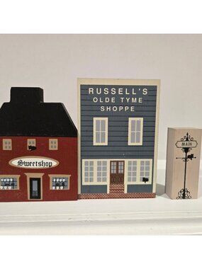 Cats Meow Village Wooden Sweetshop & Russells Olde Tyme Shoppe Miniatures